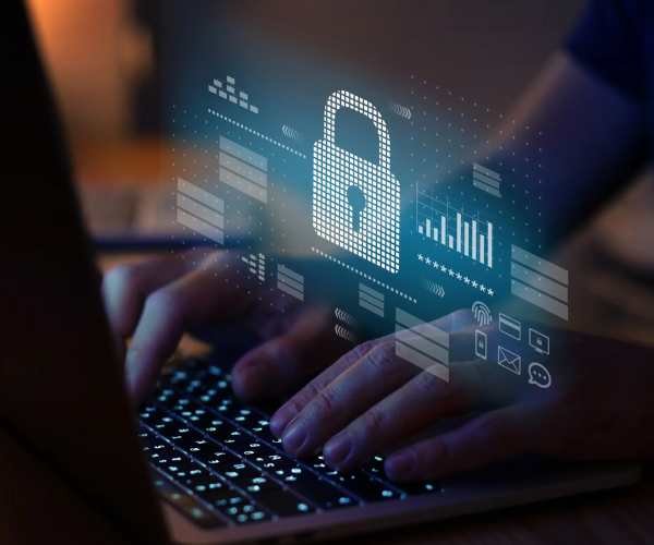 Protege tus Datos Personales: Cómo Navegar Tranquilo por Internet